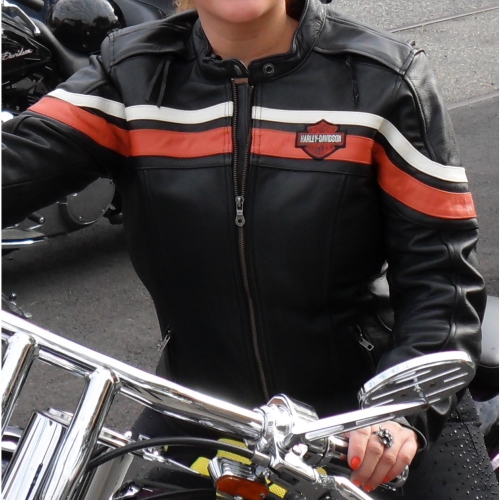 Harley Davidson leather jacket Large